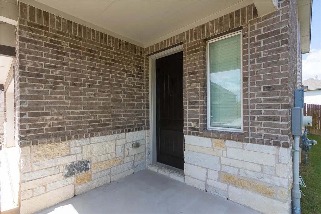 2500 Roosevelt Road Leander TX 78641