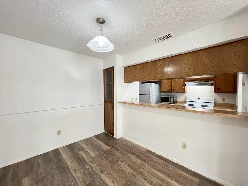 10616 Mellow Meadows Austin TX 78750