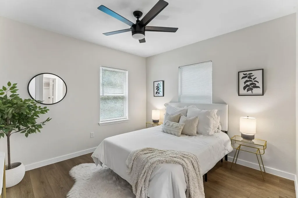 1909 S Pine Street Georgetown TX 78626