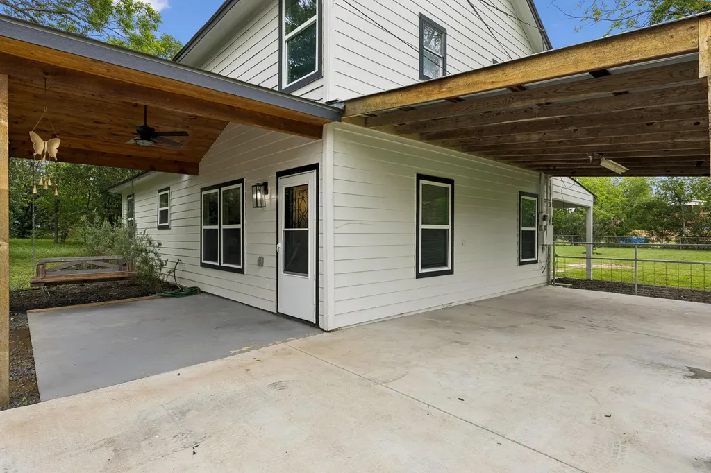 1909 S Pine Street Georgetown TX 78626