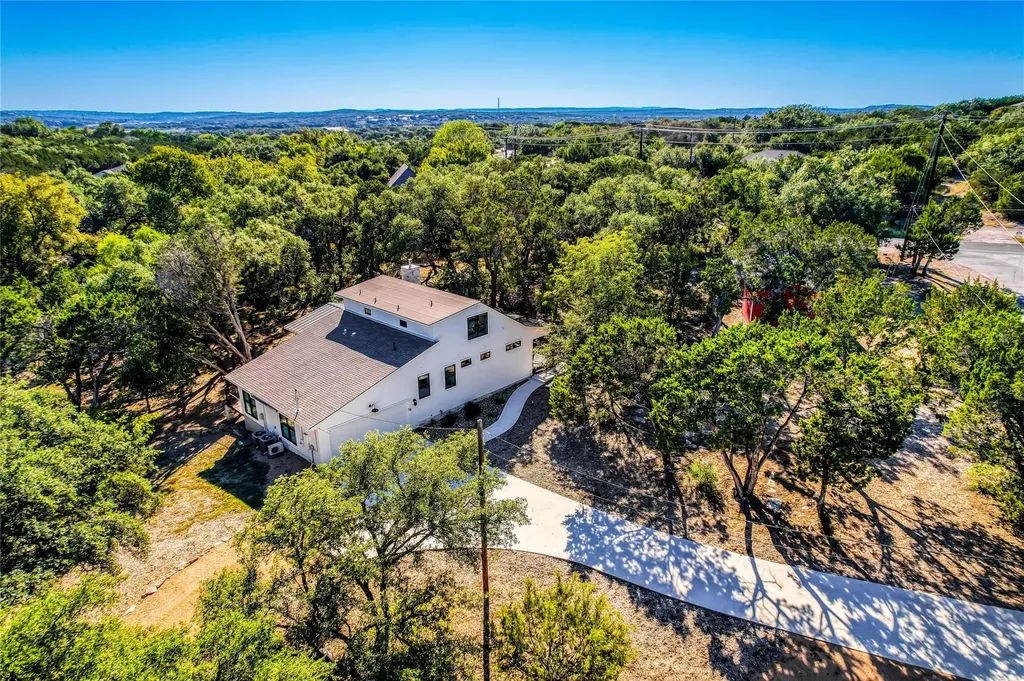 7601 Bar K Ranch Road Lago Vista TX 78645