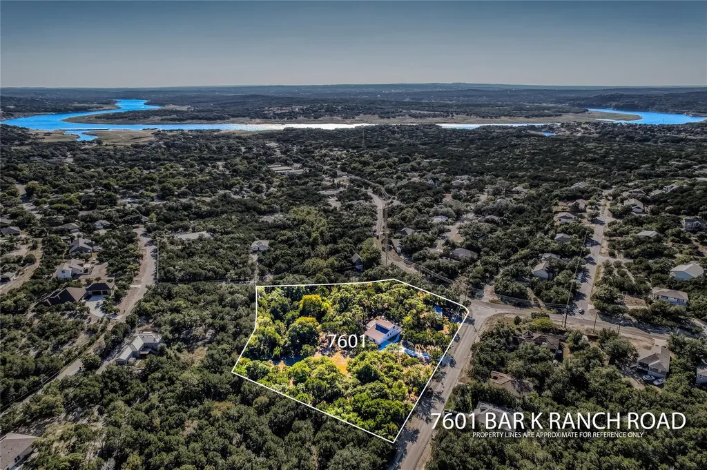 7601 Bar K Ranch Road Lago Vista TX 78645
