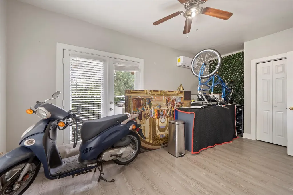 201 W 31st Street Austin TX 78705