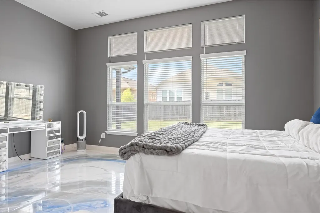 241 Oleander Loop Buda TX 78610