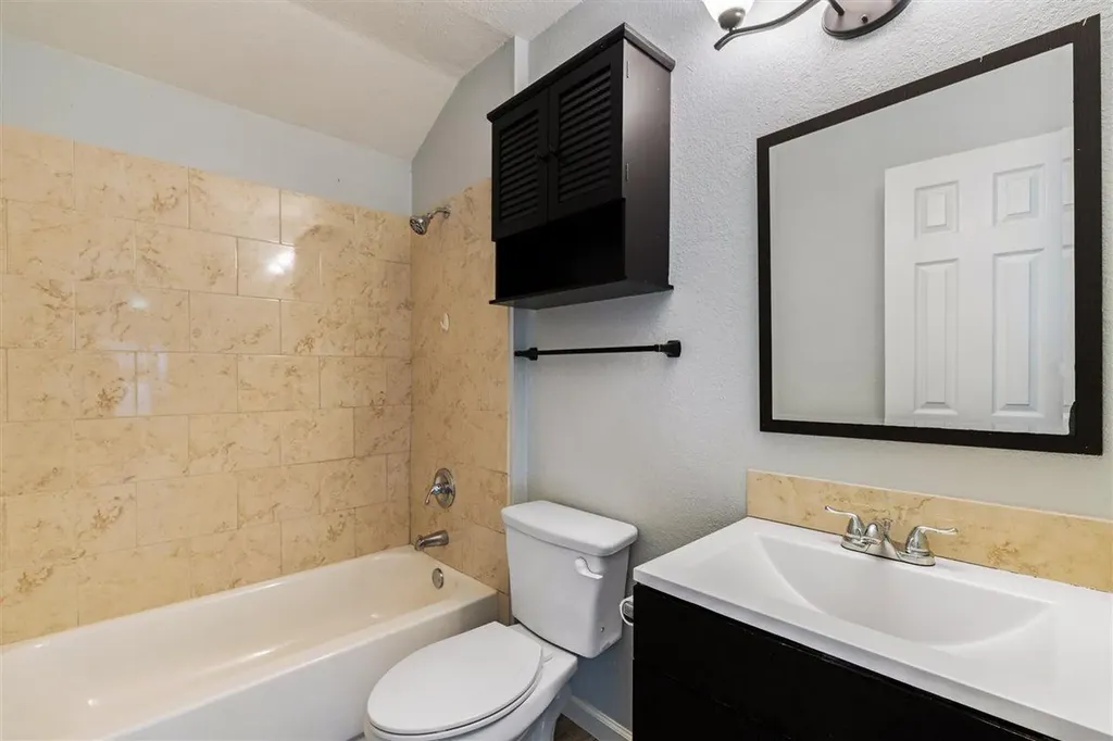2147 Jasmine Path Round Rock TX 78664