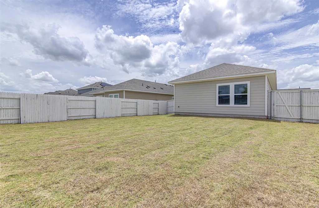 156 Tillage Road Elgin TX 78621