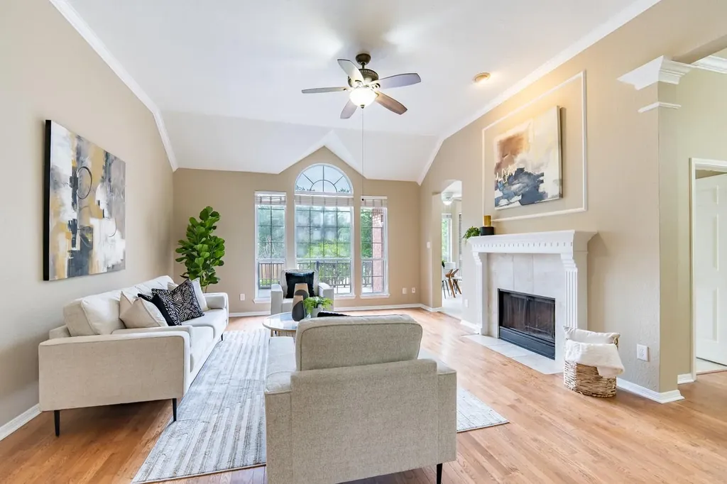 11507 Kempwood Drive Austin TX 78750