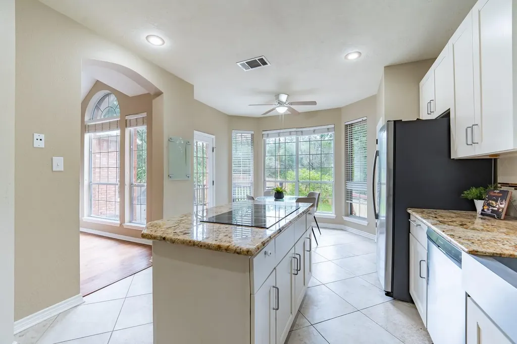 11507 Kempwood Drive Austin TX 78750