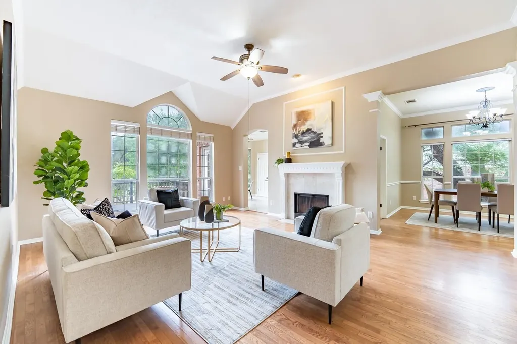 11507 Kempwood Drive Austin TX 78750