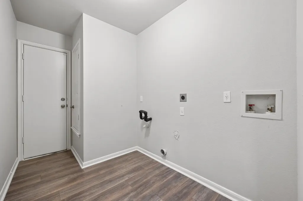448 Tobin Drive Buda TX 78610