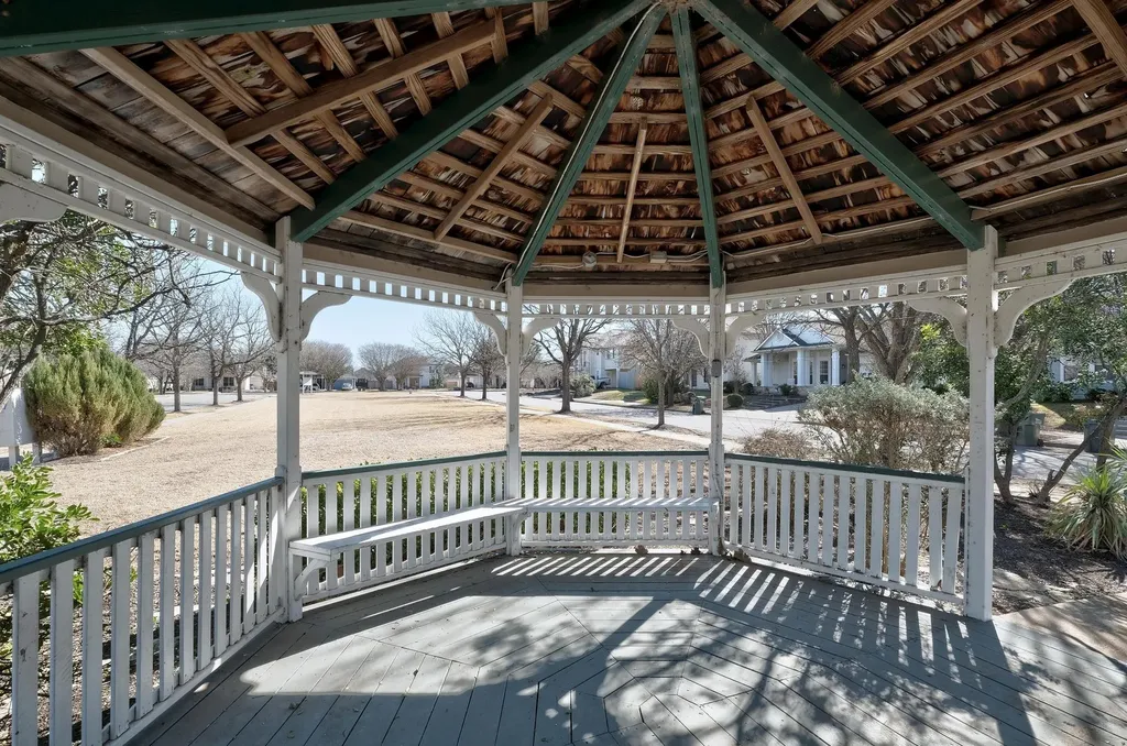 448 Tobin Drive Buda TX 78610