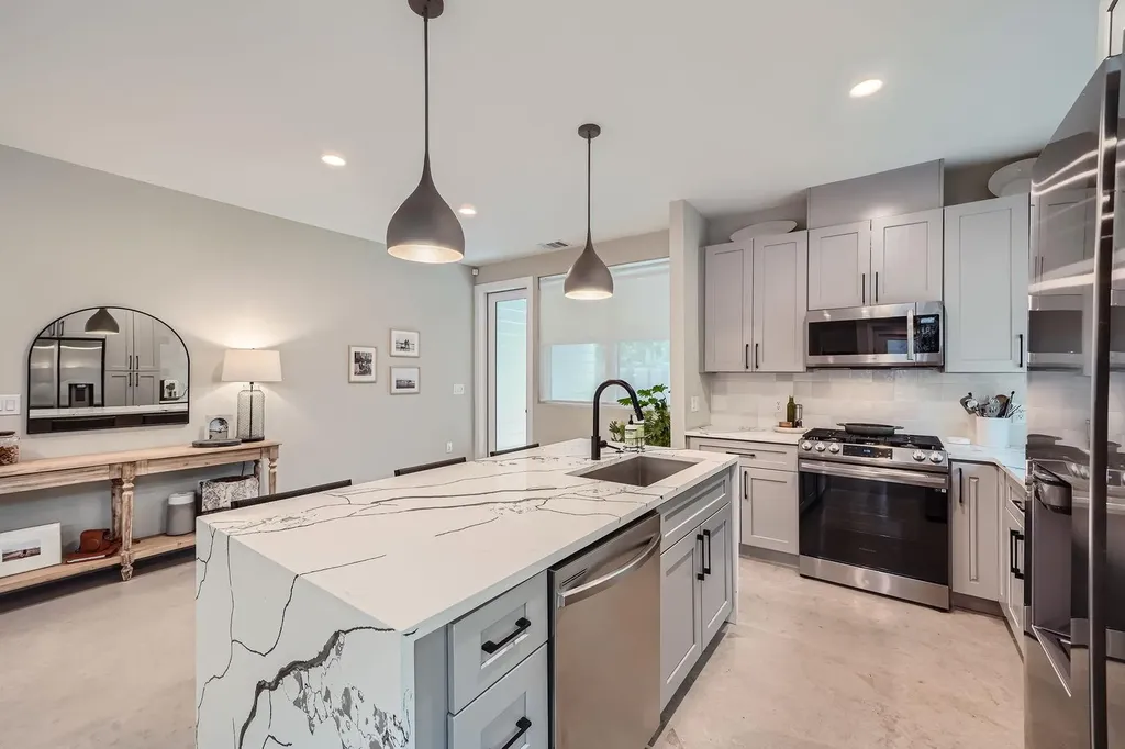7507 Bethune Avenue Austin TX 78752