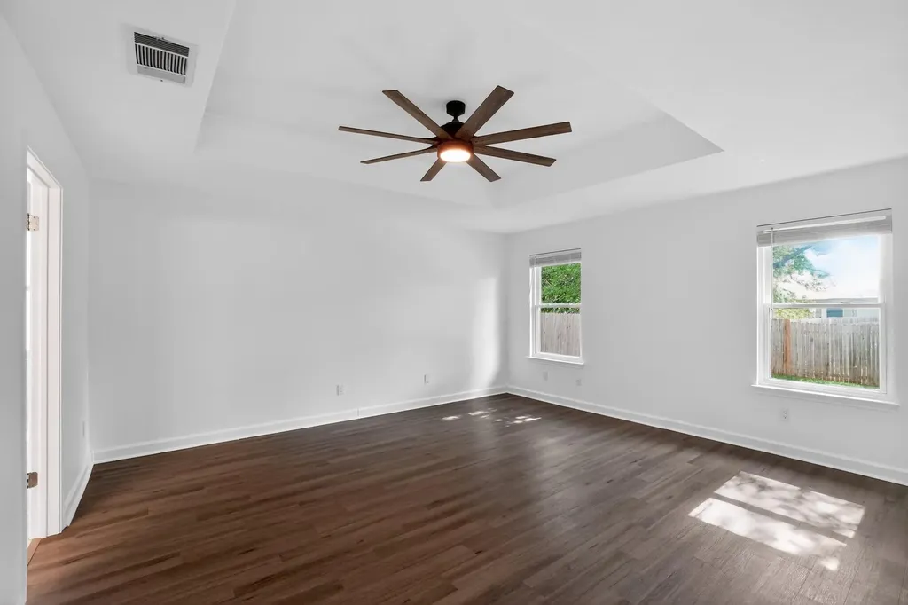 3911 Haleys Way Round Rock TX 78665