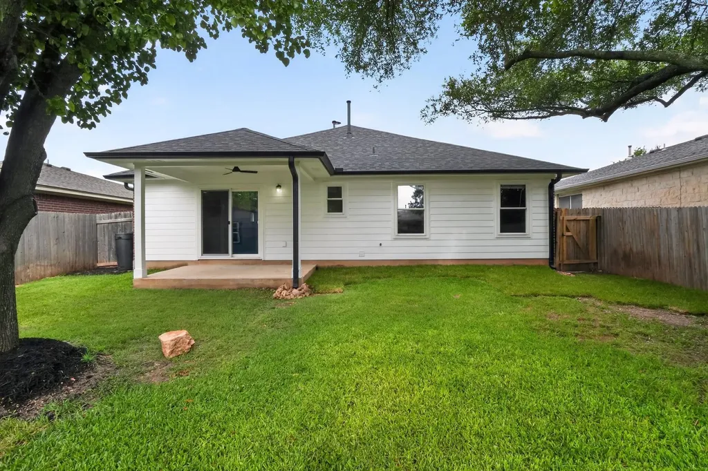 3911 Haleys Way Round Rock TX 78665