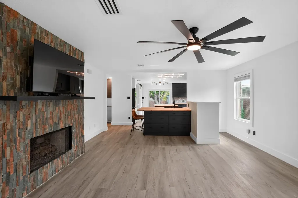 3911 Haleys Way Round Rock TX 78665
