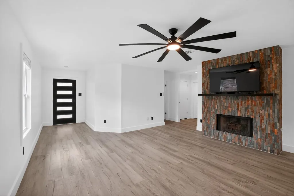 3911 Haleys Way Round Rock TX 78665