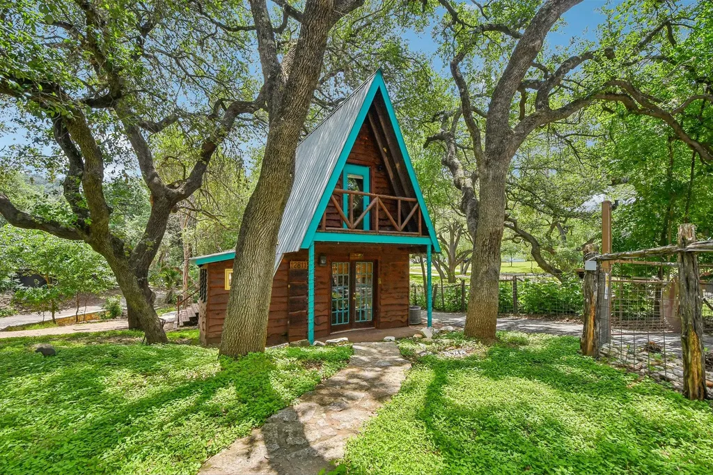 12811 River Bend Street Austin TX 78732
