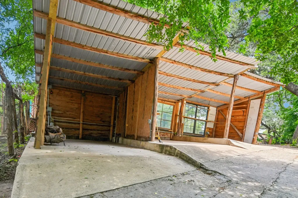12811 River Bend Street Austin TX 78732