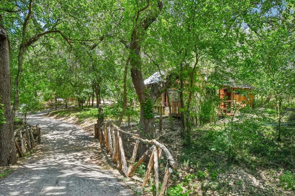 12811 River Bend Street Austin TX 78732