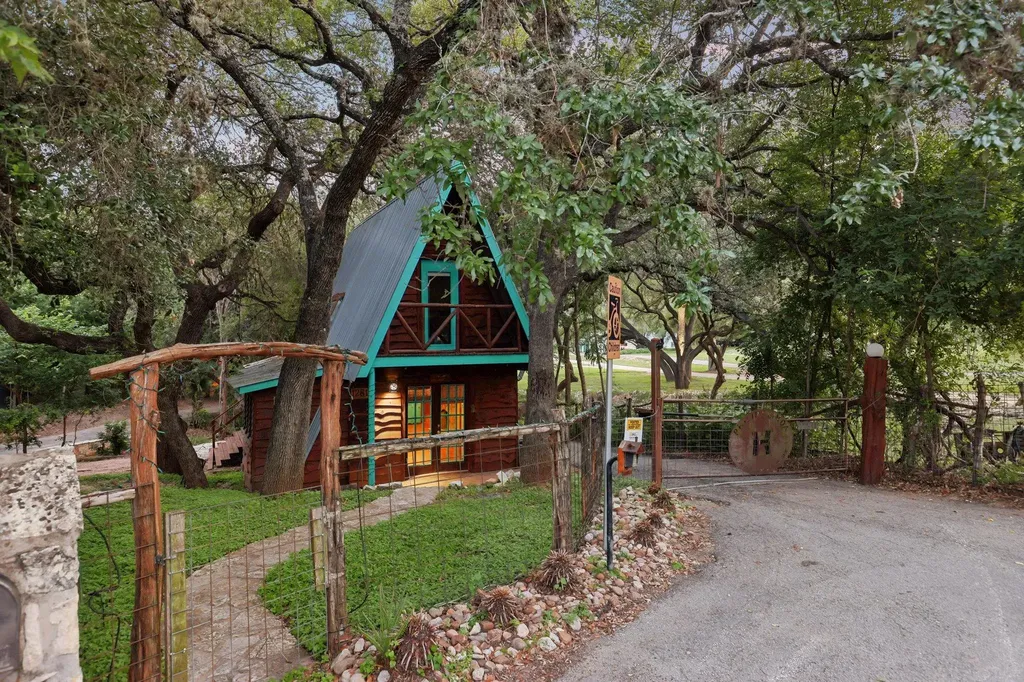 12811 River Bend Street Austin TX 78732