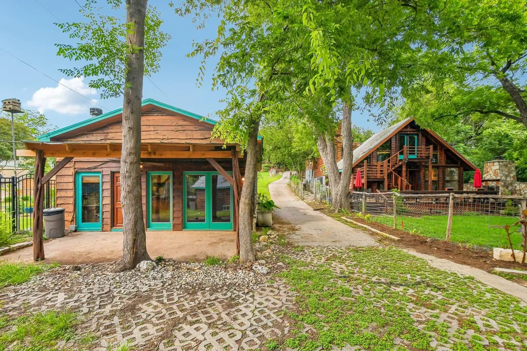 12811 River Bend Street Austin TX 78732