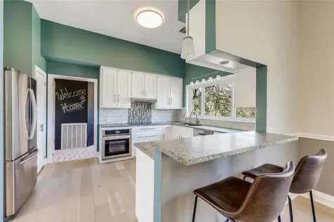 8004 Golden Oaks Lane Austin TX 78737