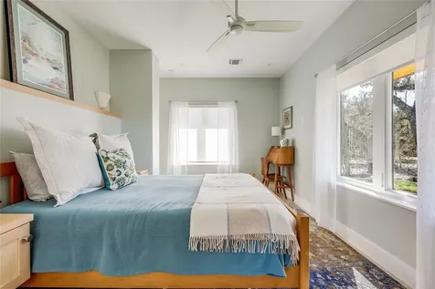 8004 Golden Oaks Lane Austin TX 78737