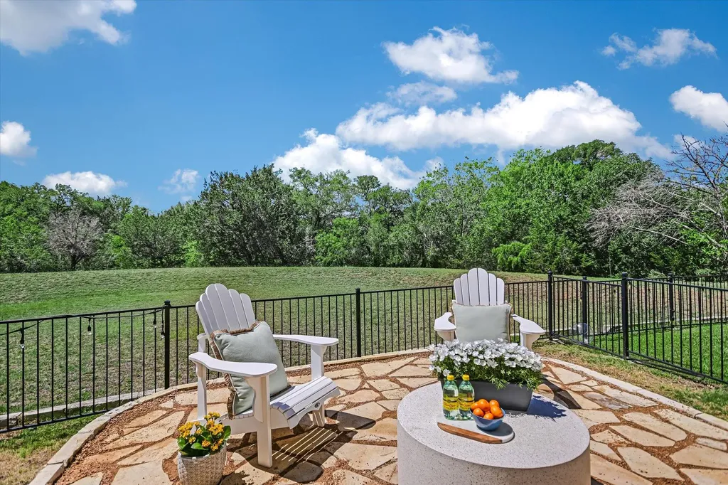 12224 Tawny Farms Road Austin TX 78748