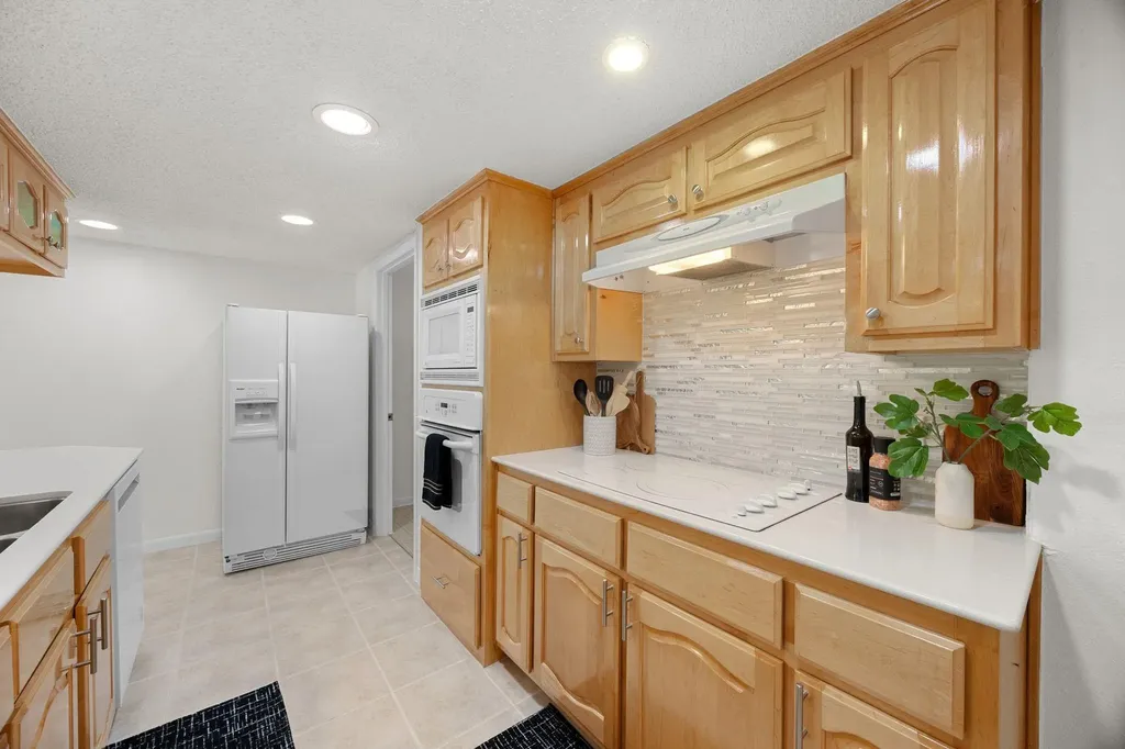 8518 Fathom Circle Austin TX 78750