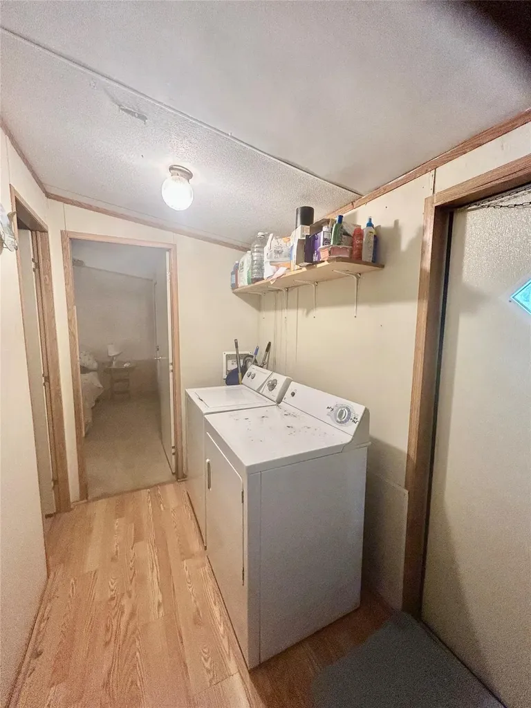 204 N 4th Street Seadrift TX 77983