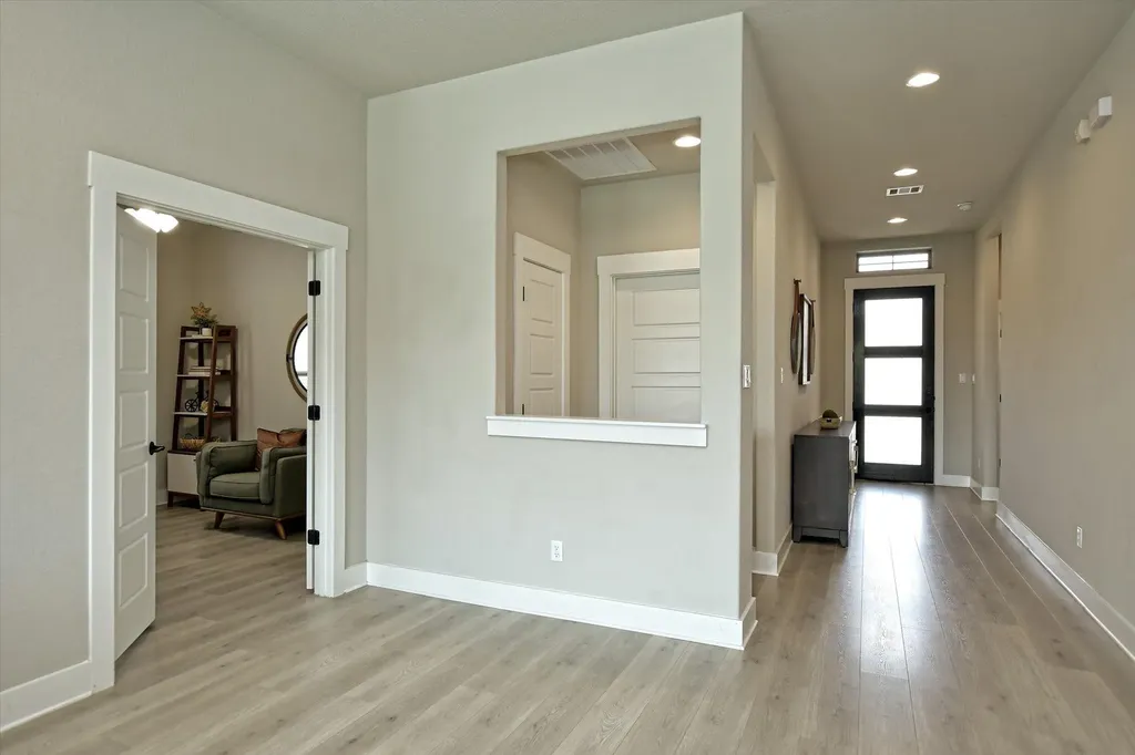 813 Whitetail Drive Round Rock TX 78681