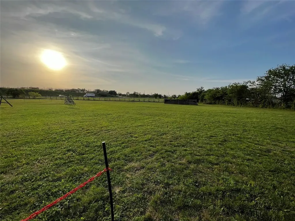 5400 E Howard Lane Austin TX 78653