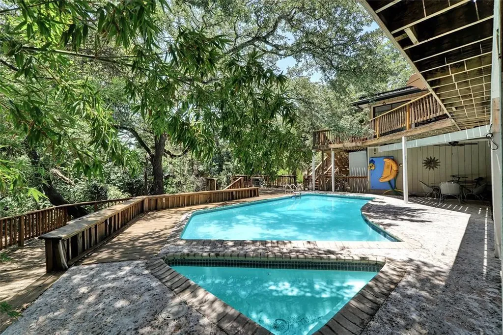 3813 Hidden Hollow Austin TX 78731