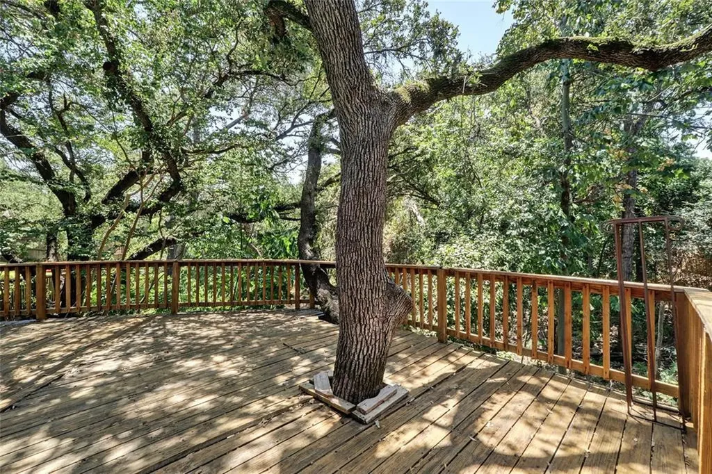 3813 Hidden Hollow Austin TX 78731