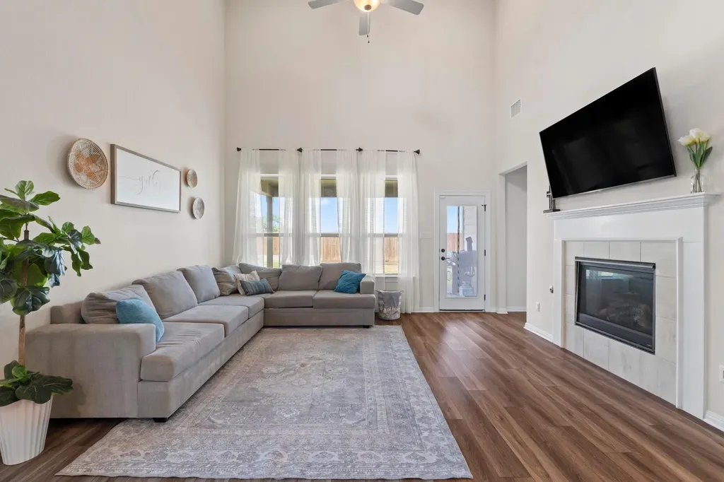 251 Zuma Drive Liberty Hill TX 78642