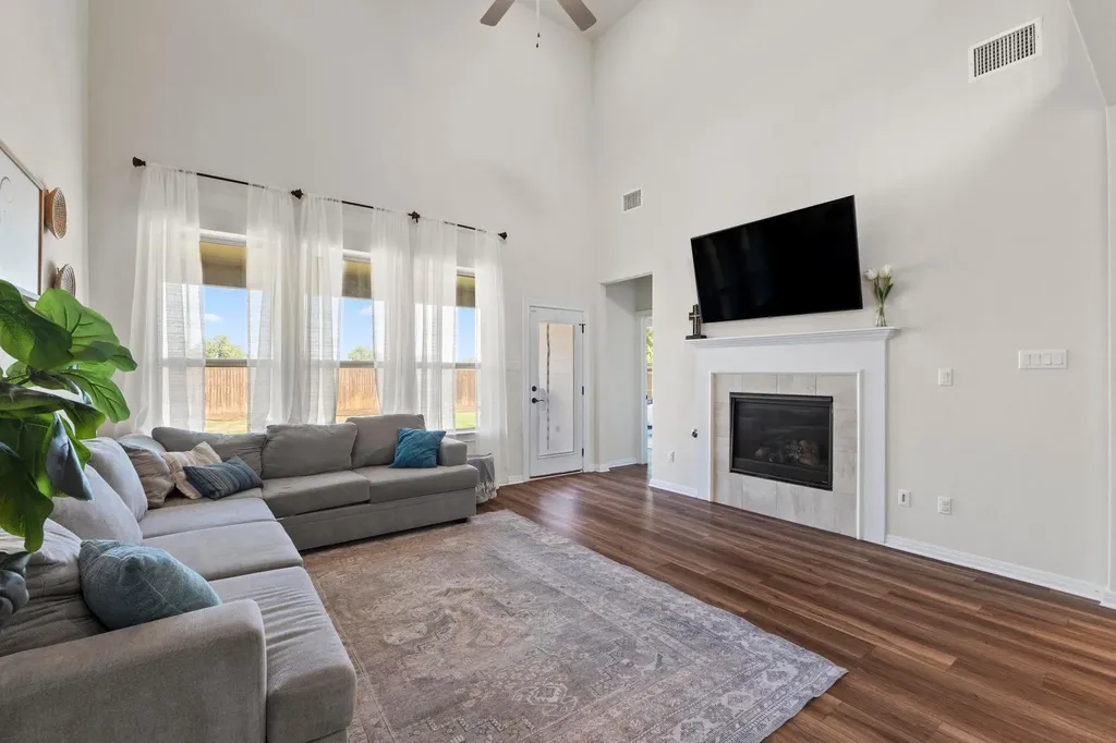 251 Zuma Drive Liberty Hill TX 78642