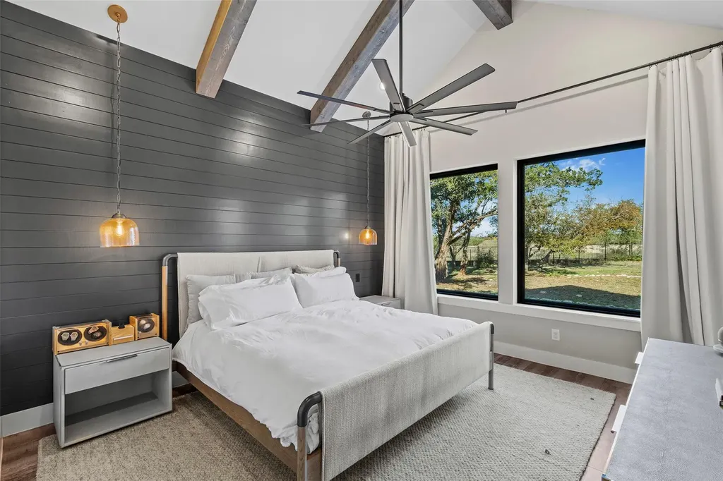 316 Stockman Drive Dripping Springs TX 78620