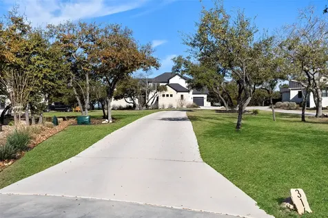 316 Stockman Drive Dripping Springs TX 78620