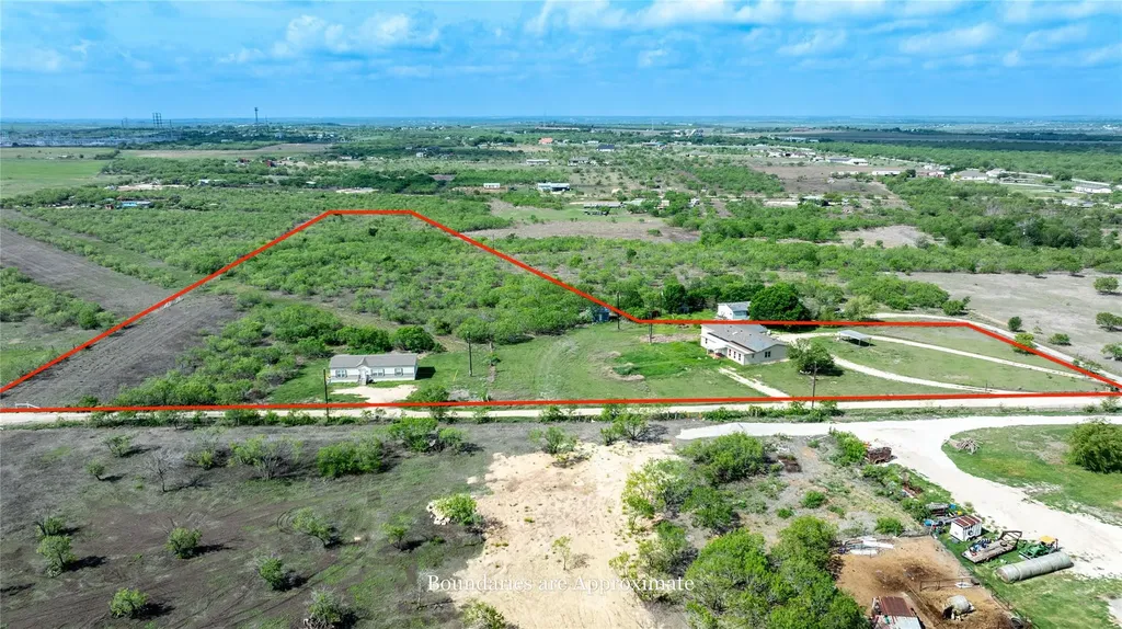 230 Sunkist Drive Lockhart TX 78644