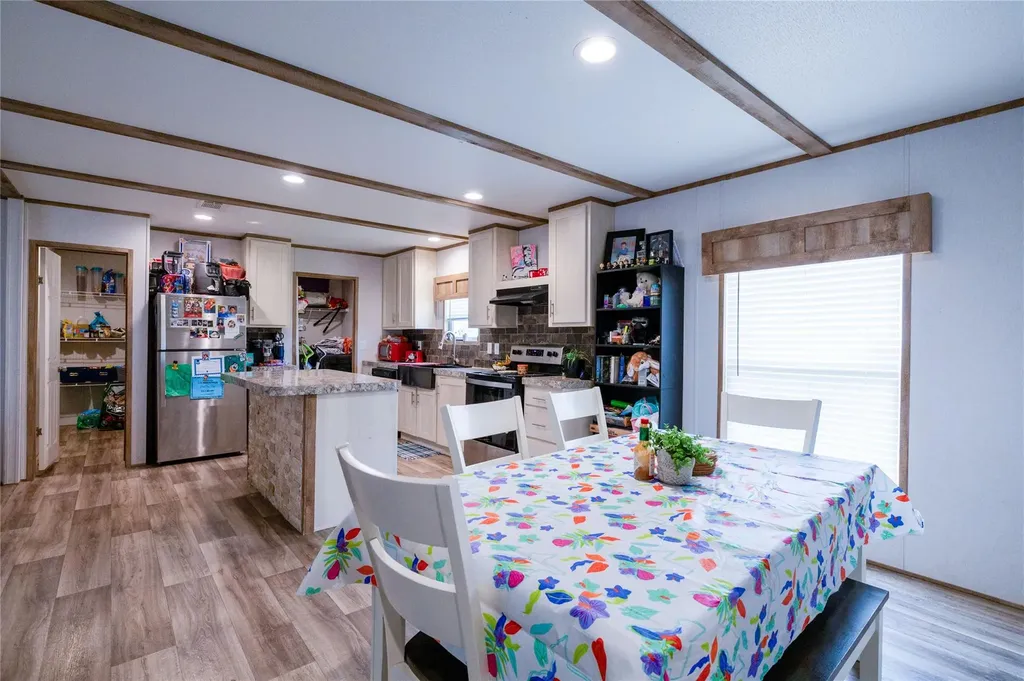 230 Sunkist Drive Lockhart TX 78644
