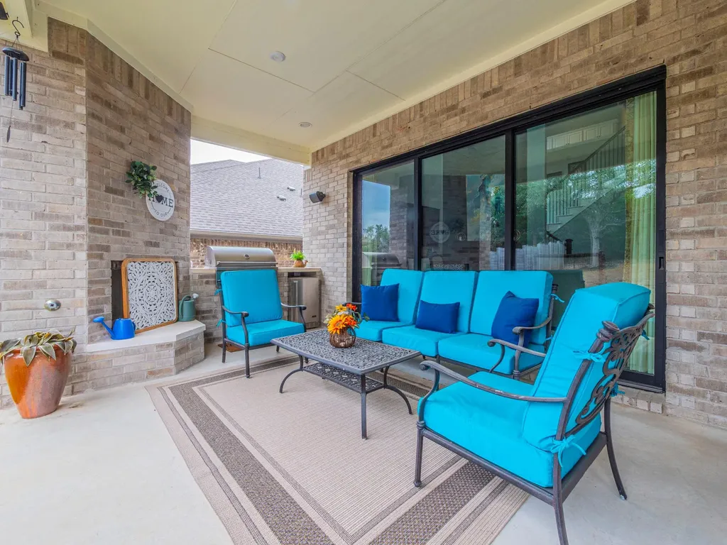 112 Hollytree Court Georgetown TX 78628