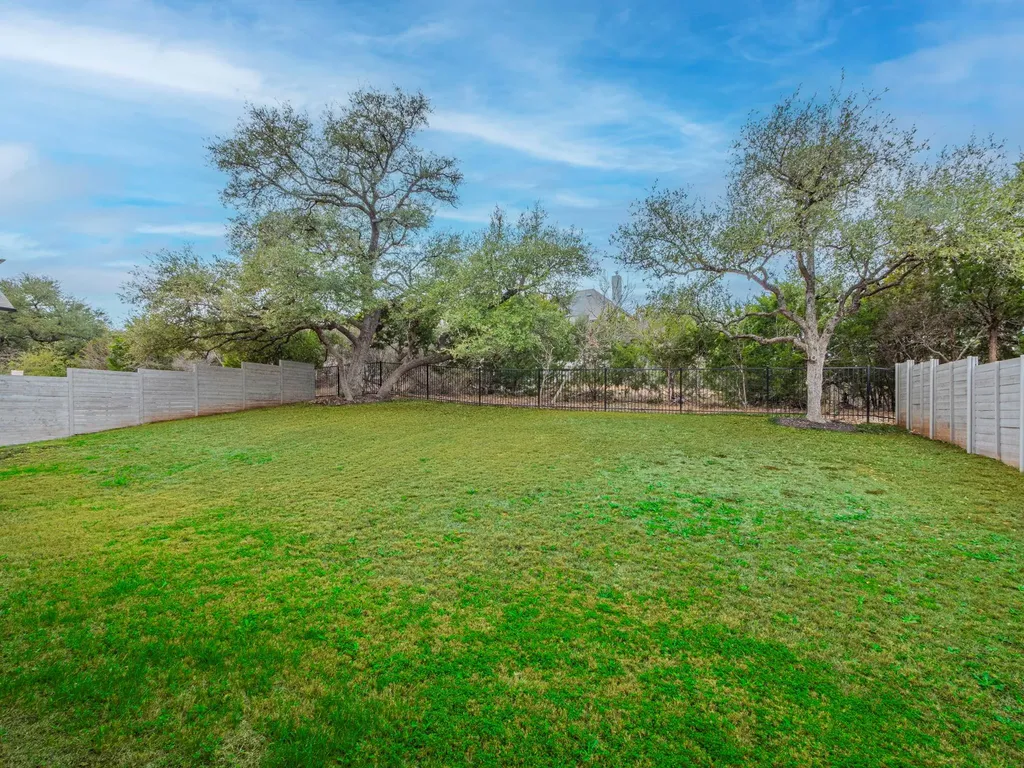 112 Hollytree Court Georgetown TX 78628