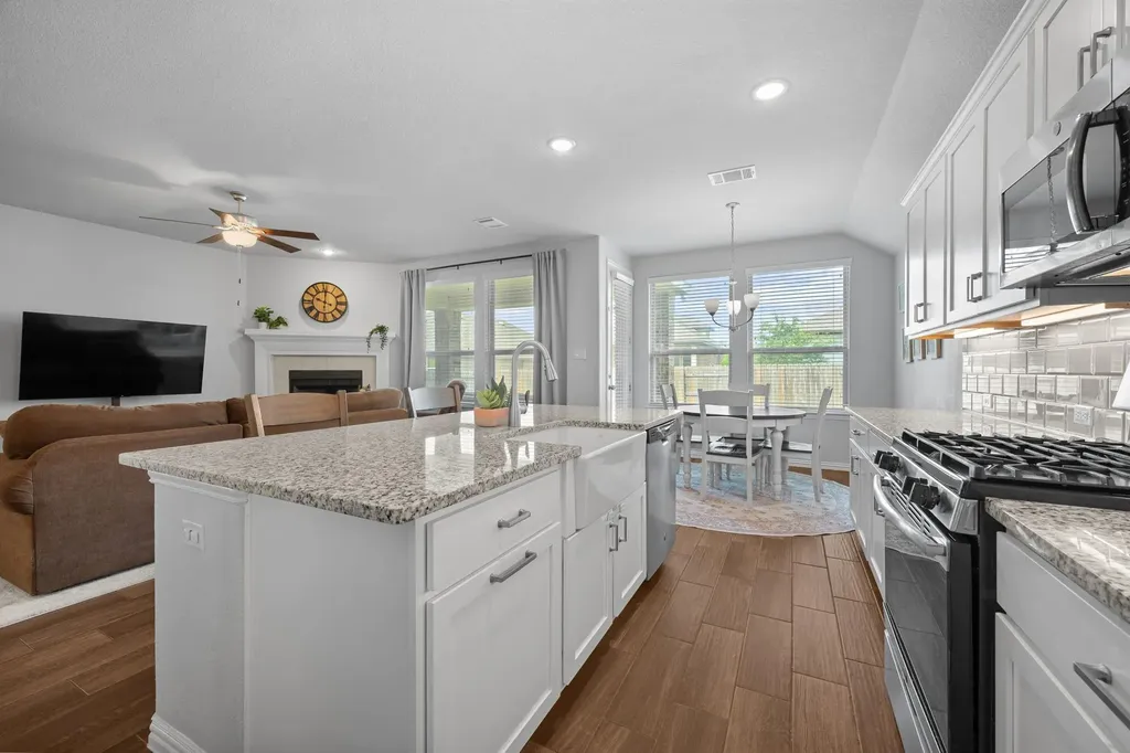 4174 Kingsley Avenue Round Rock TX 78681