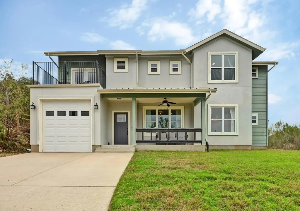 17305 Lake Wood Circle Dripping Springs TX 78620