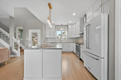 17305 Lake Wood Circle Dripping Springs TX 78620