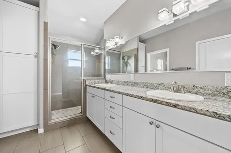 17305 Lake Wood Circle Dripping Springs TX 78620