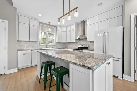 17305 Lake Wood Circle Dripping Springs TX 78620