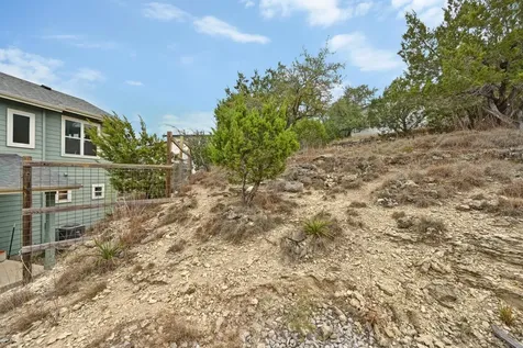 17305 Lake Wood Circle Dripping Springs TX 78620