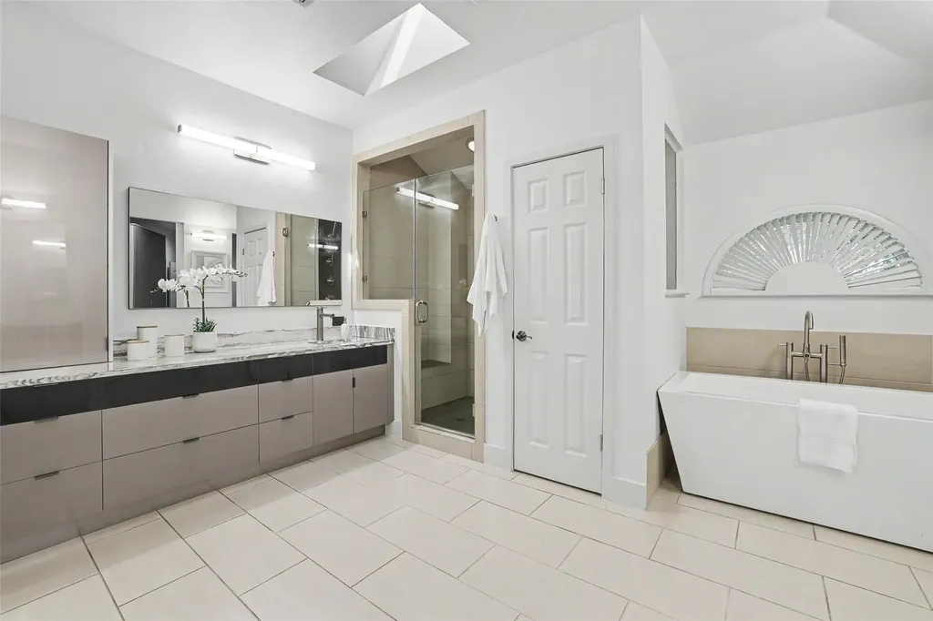 9003 Clithea Cove Austin TX 78759