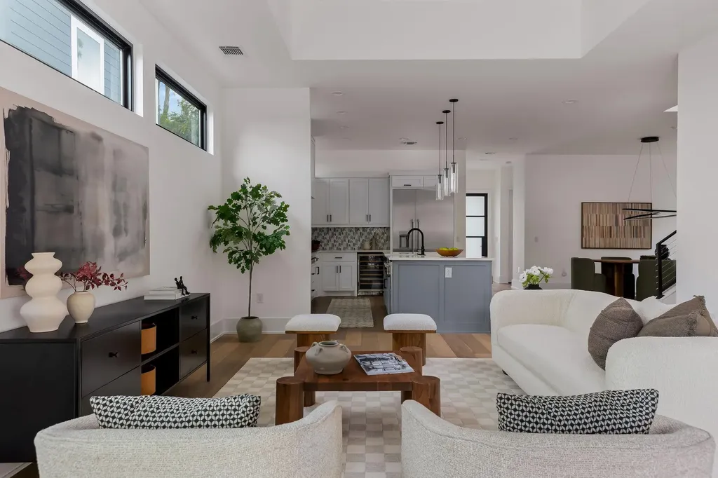 2002 Payne Avenue Austin TX 78757
